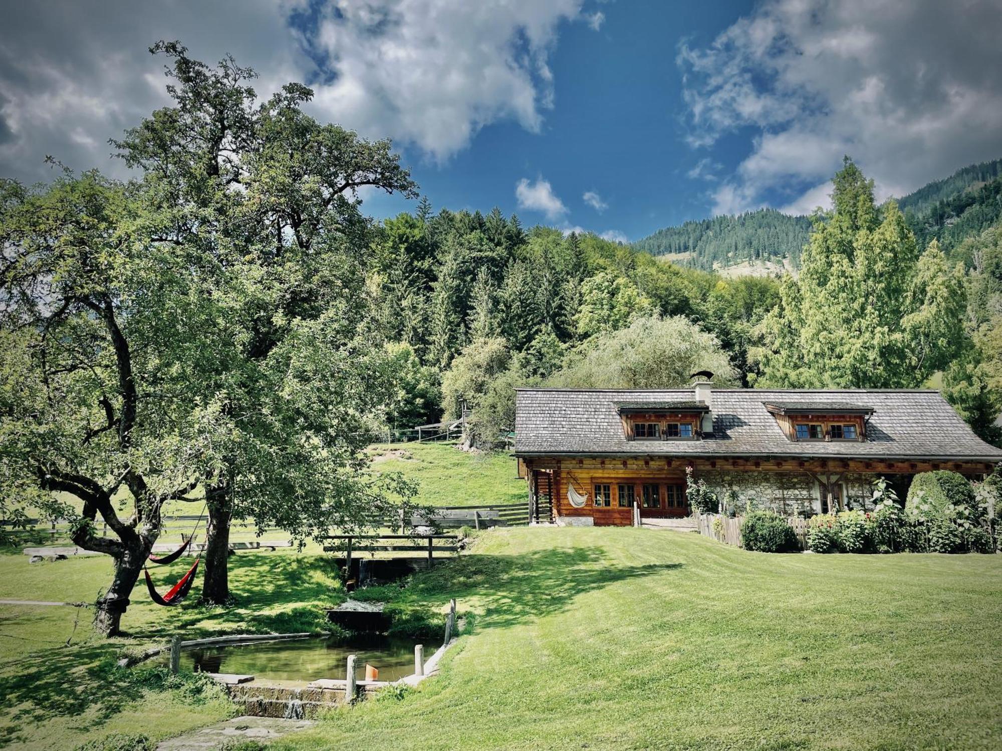 Rafting Camp Palfau Hostal Exterior foto