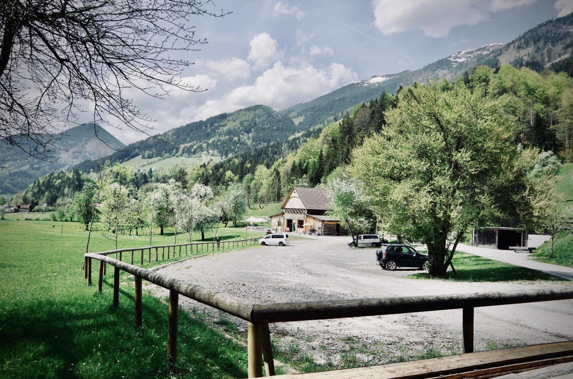 Rafting Camp Palfau Hostal Exterior foto